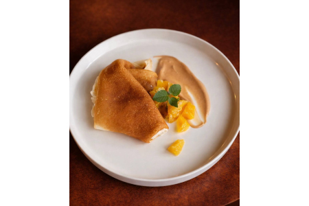 Блин со сливочным кремом и апельсином