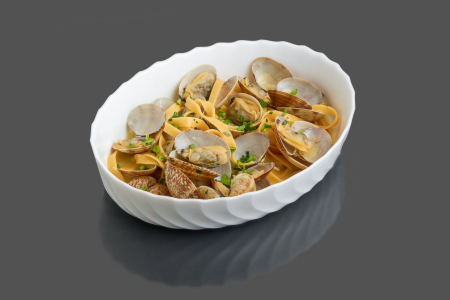 Паста с вонголе