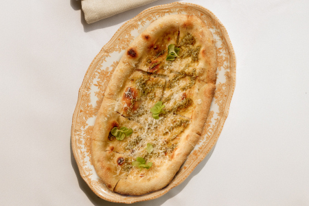 Фокачча с  соусом песто ПОСТНОЕ